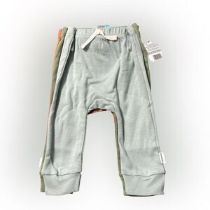 Nwt gerber pants size 6-9m 3 pack